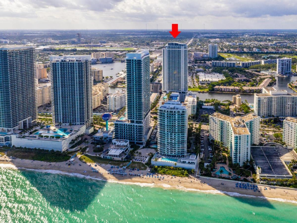 Hyde Beach House Three-Bedroom, Waterfront, Ocean And Intercostal View, Rooftop Pool, 5 Min Walk To Beach هوليوود المظهر الخارجي الصورة